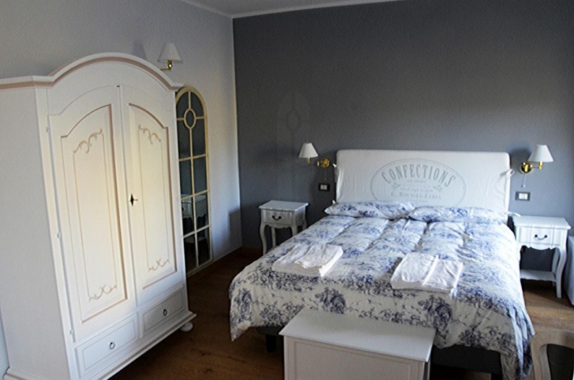 Отель Relais Ristorante Sanfront Ponzone Экстерьер фото